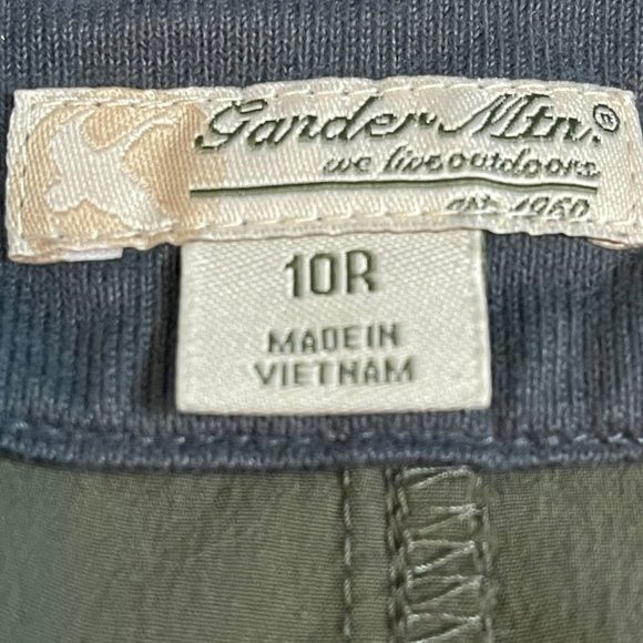Gander Mtn. Green Outdoor Crop Pants - Picture 12 of 13